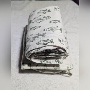 Eddie Bauer Home Twin Sheet Set – Fitted & Flat – Green Fish Print Cotton